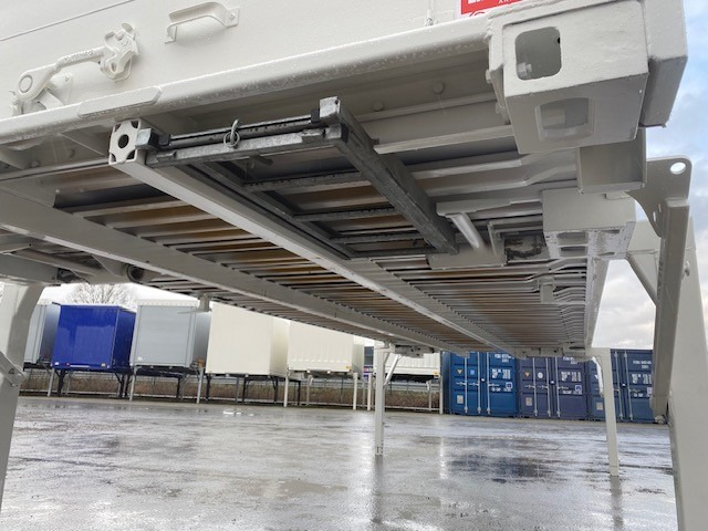 CIMC BDF-System 7.450 mm, LACK NEU in RAL 9010 - Premium Lackierung - Sonderpreis - Maināmā virsbūve - furgons: foto 2 CIMC BDF-System 7.450 mm, LACK NEU in RAL 9010 - Premium Lackierung - Sonderpreis - Maināmā virsbūve - furgons: foto 2