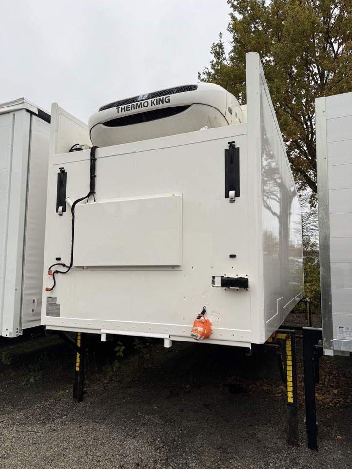 Krone BDF-System 7.45 m, Wartung neu, LACK NEU in weiß - Maināmā virsbūve - refrižerators: foto 5 Krone BDF-System 7.45 m, Wartung neu, LACK NEU in weiß - Maināmā virsbūve - refrižerators: foto 5