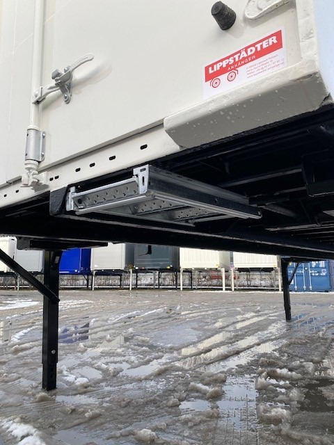 Krone BDF-System 7.450 mm, LACK NEU, Eckhöhe: 2.900 mm, - Maināmā virsbūve - furgons: foto 4 Krone BDF-System 7.450 mm, LACK NEU, Eckhöhe: 2.900 mm, - Maināmā virsbūve - furgons: foto 4