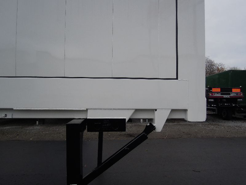 Krone BDF-System, 7.450 mm lang, LACK NEU! - Maināmā virsbūve - furgons: foto 1 Krone BDF-System, 7.450 mm lang, LACK NEU! - Maināmā virsbūve - furgons: foto 1