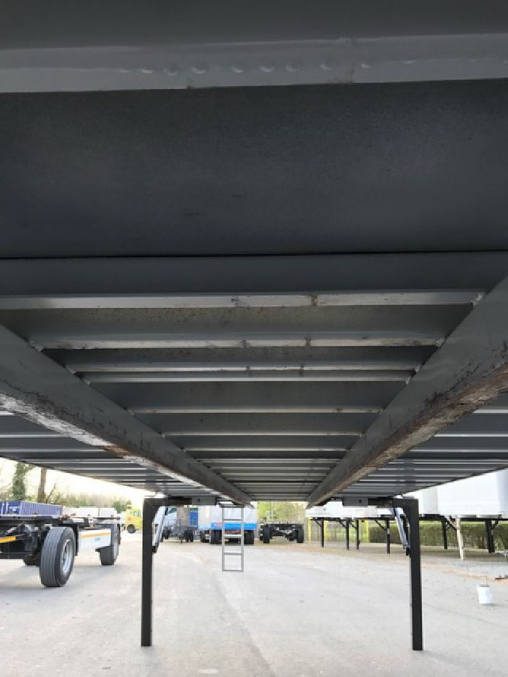 Krone BDF-System, 7.450 mm lang, LACK NEU! - Maināmā virsbūve - furgons: foto 4 Krone BDF-System, 7.450 mm lang, LACK NEU! - Maināmā virsbūve - furgons: foto 4