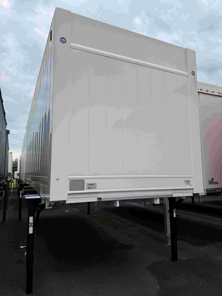 Krone BDF-System, 7.450 mm lang - Maināmā virsbūve - furgons: foto 1 Krone BDF-System, 7.450 mm lang - Maināmā virsbūve - furgons: foto 1