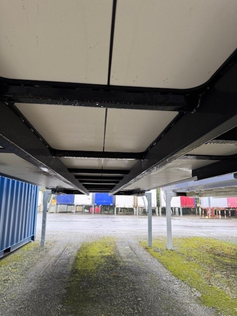 Krone BDF-System, 7.450 mm lang - Maināmā virsbūve - furgons: foto 3 Krone BDF-System, 7.450 mm lang - Maināmā virsbūve - furgons: foto 3