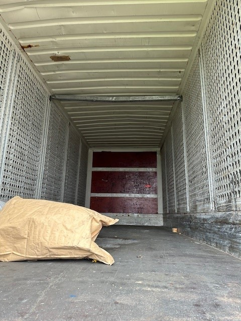 Krone BDF-System 7.45m, Heck Portaltüren, Doppelstock und Schlüssellochbleche - Maināmā virsbūve - furgons: foto 4 Krone BDF-System 7.45m, Heck Portaltüren, Doppelstock und Schlüssellochbleche - Maināmā virsbūve - furgons: foto 4