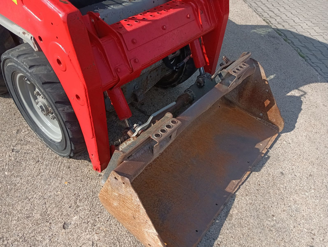 Jaunā Riteņu iekrāvējs Bobcat S 100 Kompaktlader 1.8t. 925h ServiceNeu!: foto 18