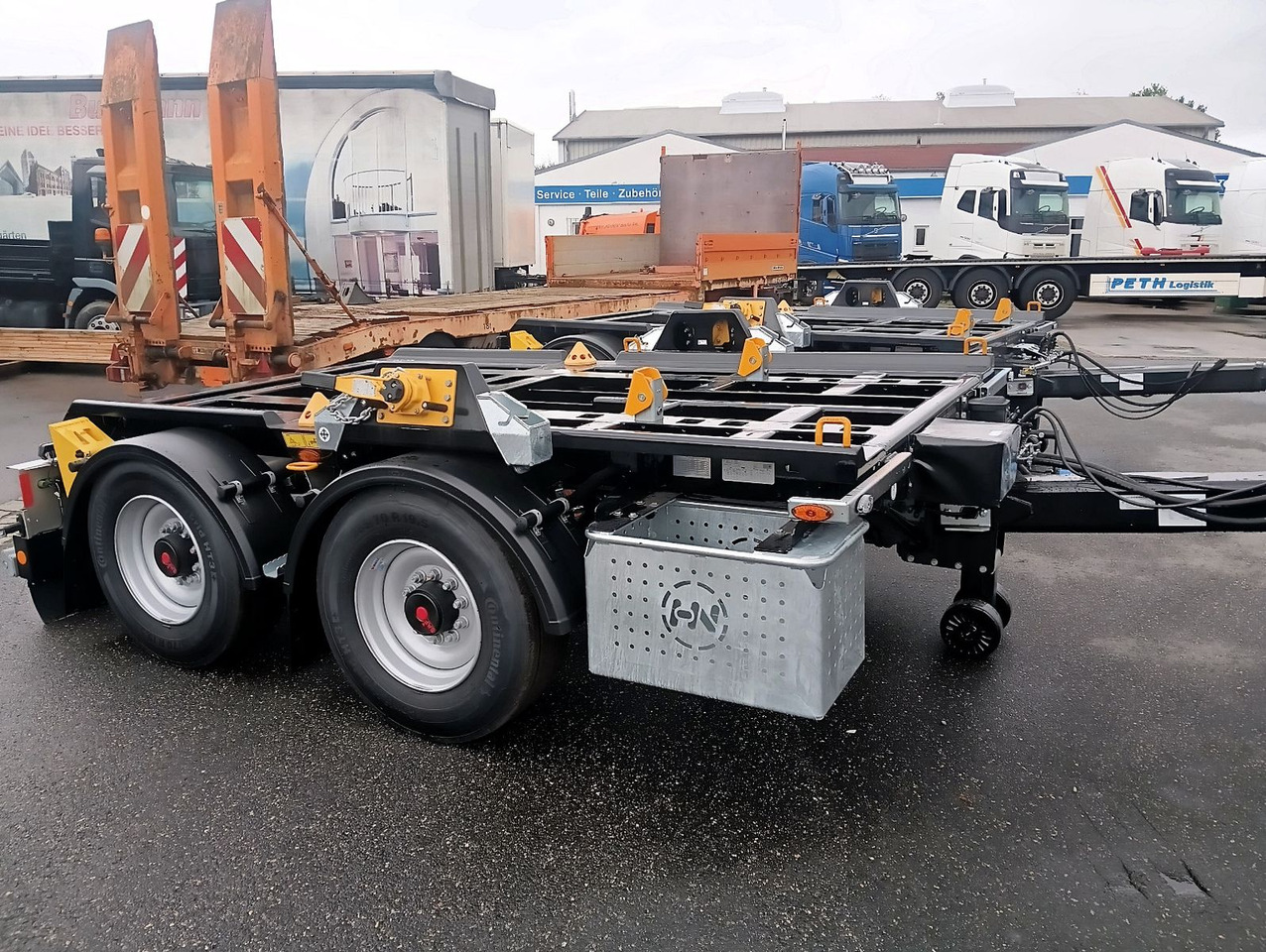 Hüffermann 2-A-MINI-CARRIER SAFETYFIX VERZINKT FULLOPTION - Multilift/ Būvgružu konteinera piekabe: foto 4 Hüffermann 2-A-MINI-CARRIER SAFETYFIX VERZINKT FULLOPTION - Multilift/ Būvgružu konteinera piekabe: foto 4