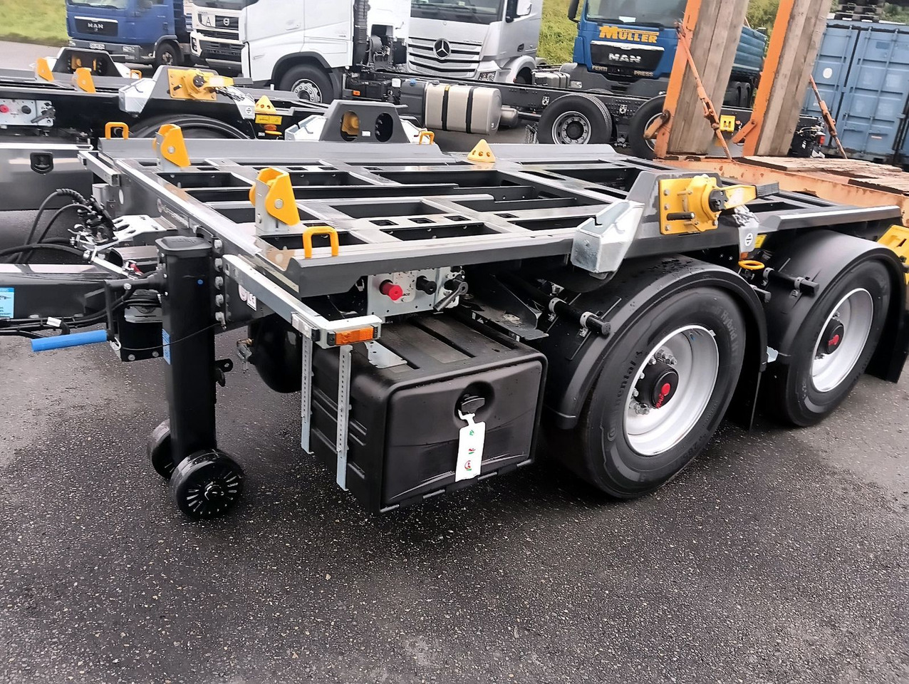 Hüffermann 2-A-MINI-CARRIER SAFETYFIX VERZINKT NEU TOP-PREI - Multilift/ Būvgružu konteinera piekabe: foto 3 Hüffermann 2-A-MINI-CARRIER SAFETYFIX VERZINKT NEU TOP-PREI - Multilift/ Būvgružu konteinera piekabe: foto 3