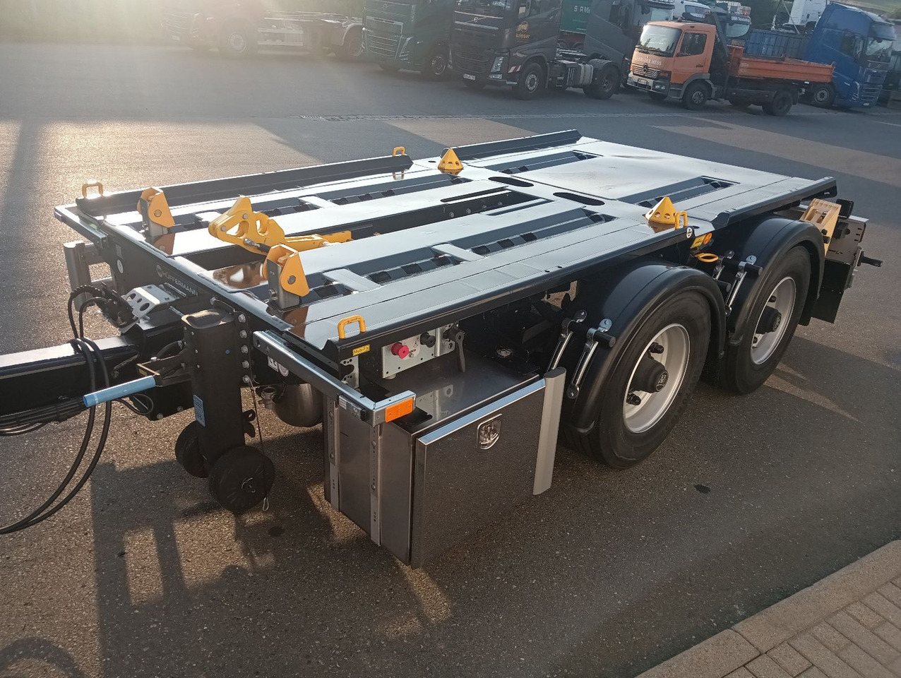 Hüffermann 2-ACHS-MINI-CARRIER MULTIFIX verzinkt NEU BPW Hüffermann 2-ACHS-MINI-CARRIER MULTIFIX verzinkt NEU BPW - Multilift/ Būvgružu konteinera piekabe: foto 2 Hüffermann 2-ACHS-MINI-CARRIER MULTIFIX verzinkt NEU BPW Hüffermann 2-ACHS-MINI-CARRIER MULTIFIX verzinkt NEU BPW - Multilift/ Būvgružu konteinera piekabe: foto 2