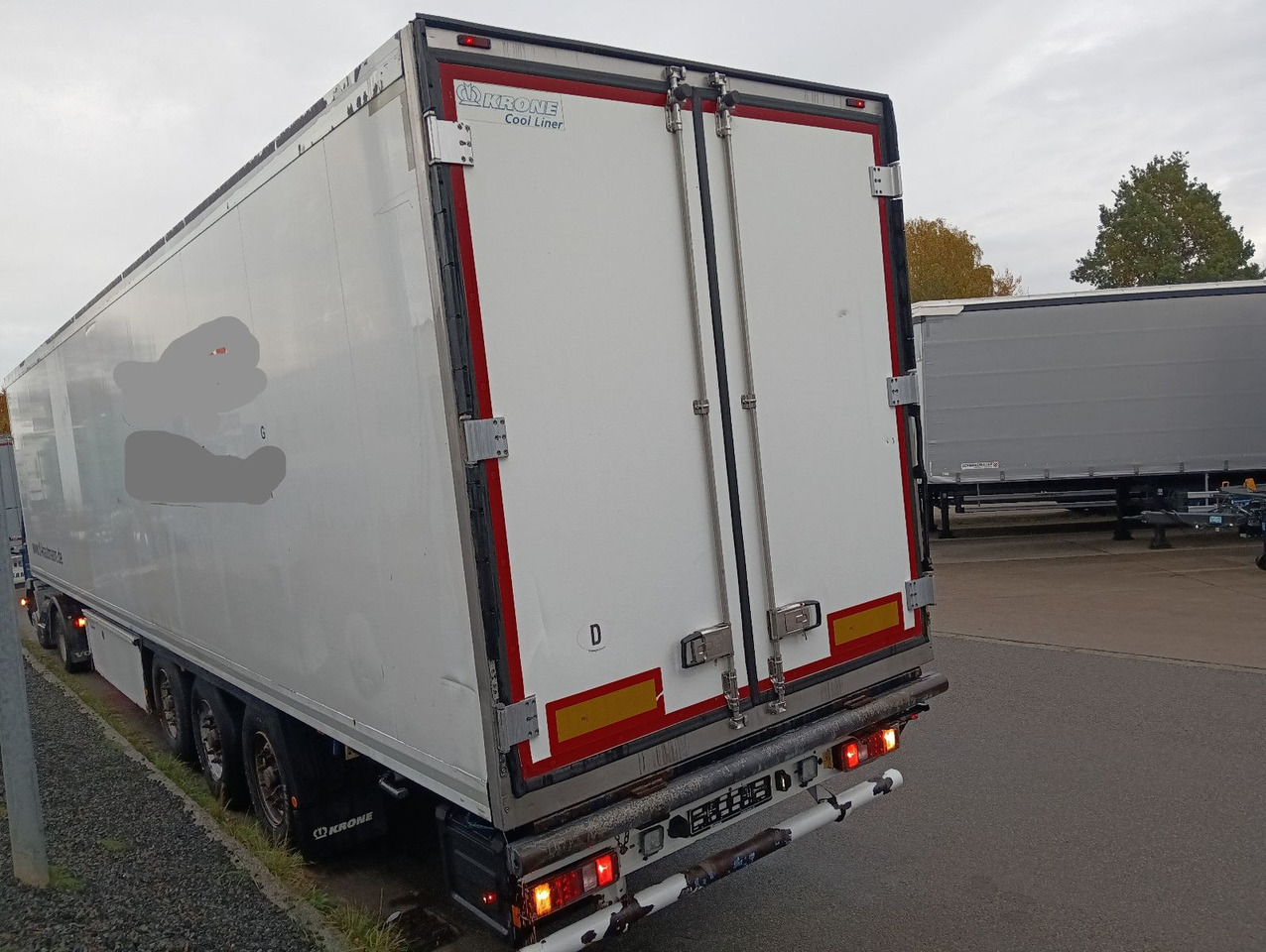 Krone SDR27eL4 ThermoKing SLX300 5777h Blumenbr Doppel - Puspiekabe slēgtā virsbūve: foto 5 Krone SDR27eL4 ThermoKing SLX300 5777h Blumenbr Doppel - Puspiekabe slēgtā virsbūve: foto 5