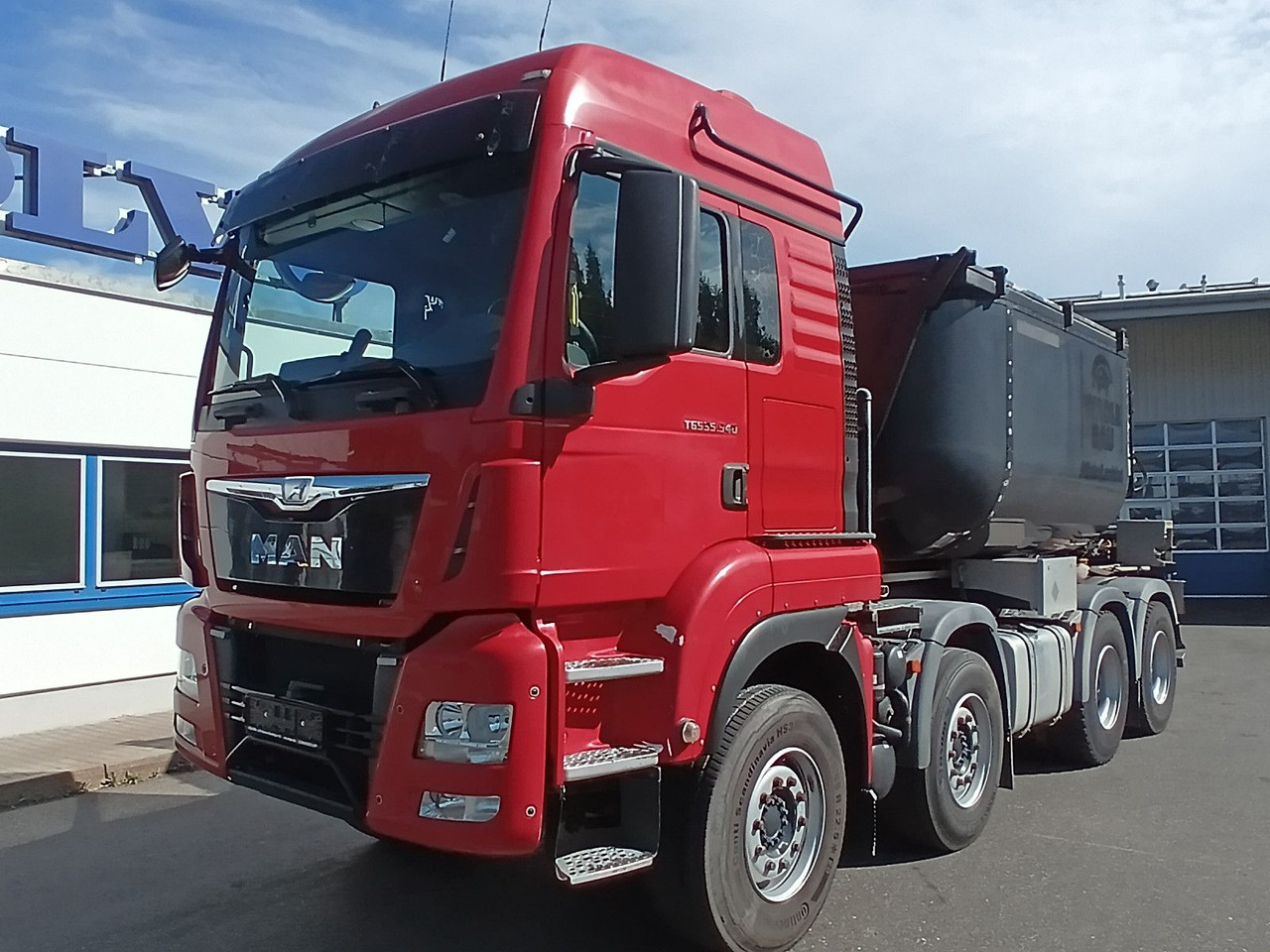 MAN TGS 35:480 8x4BL MEILLER ISO-Teerbirne RETARDER - Kravas automašīna pašizgāzējs: foto 2 MAN TGS 35:480 8x4BL MEILLER ISO-Teerbirne RETARDER - Kravas automašīna pašizgāzējs: foto 2