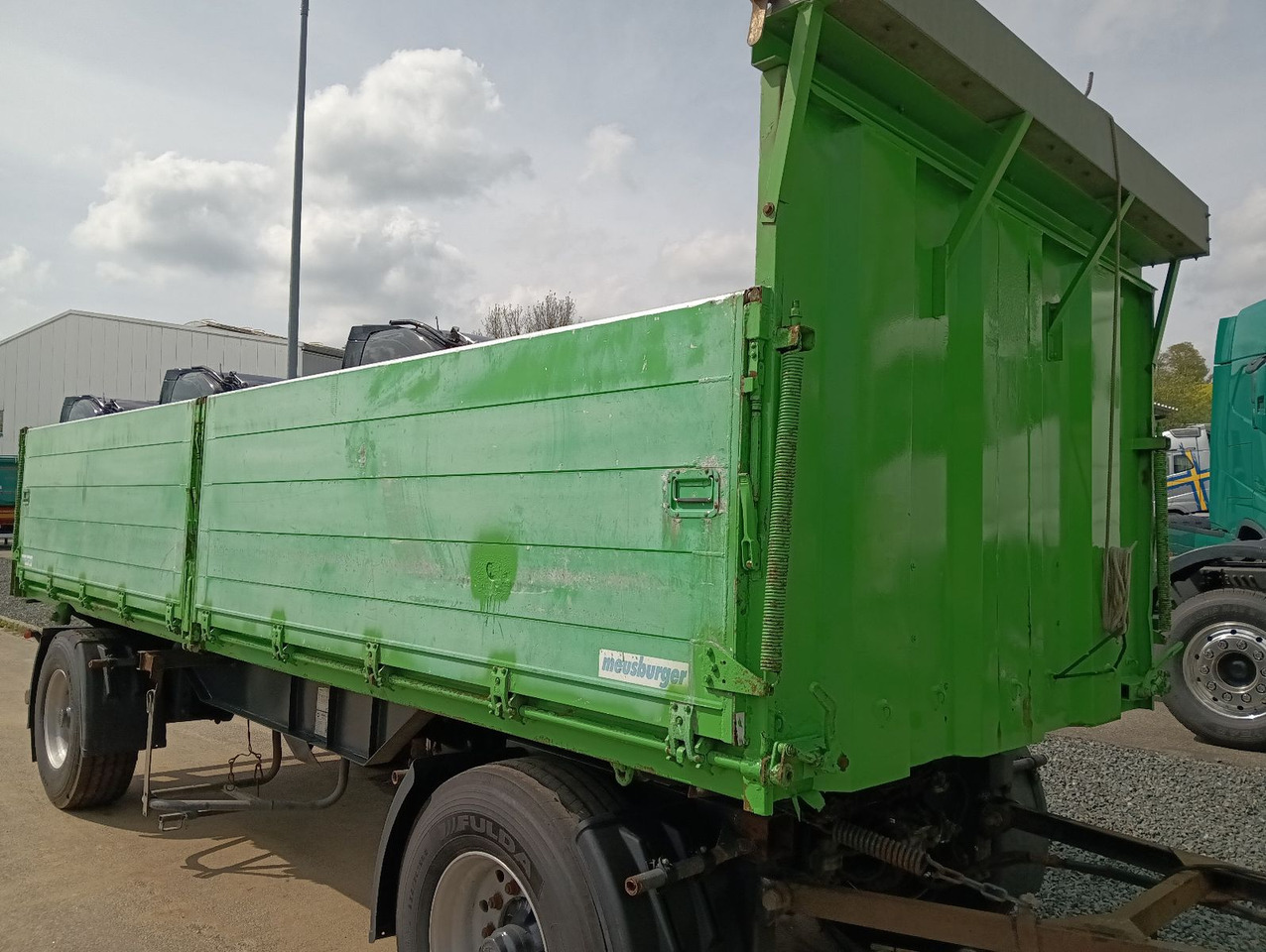 Meusburger 2-A 3-Seitenkipper 16m3 Getreide Alufelgen 4,6t - Piekabe pašizgāzējs: foto 3 Meusburger 2-A 3-Seitenkipper 16m3 Getreide Alufelgen 4,6t - Piekabe pašizgāzējs: foto 3