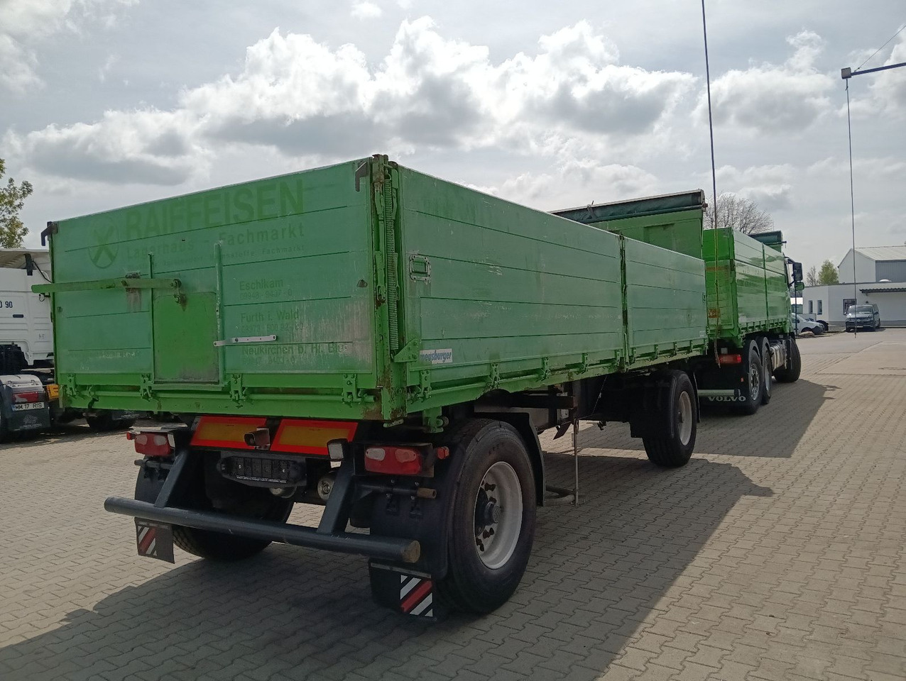 Meusburger 2-A 3-Seitenkipper 16m3 Getreide Alufelgen 4,6t - Piekabe pašizgāzējs: foto 2 Meusburger 2-A 3-Seitenkipper 16m3 Getreide Alufelgen 4,6t - Piekabe pašizgāzējs: foto 2