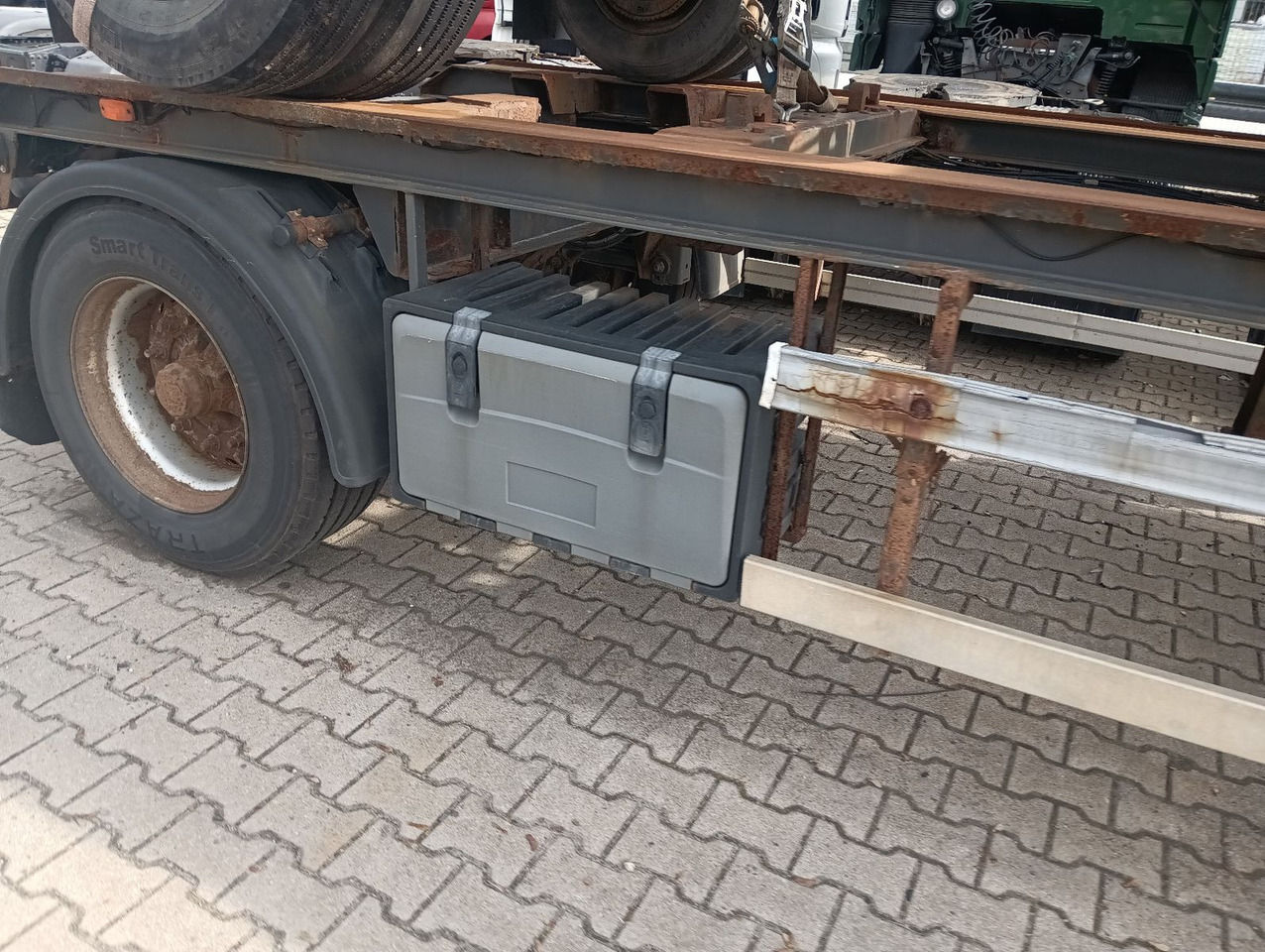 Müller-Mitteltal RA18 Abrollanhänger 7m BPW Trommel TÜV 5/2025 Müller-Mitteltal RA18 Abrollanhänger 7m BPW Trommel TÜV 5/2025 - Multilift/ Būvgružu konteinera piekabe: foto 5 Müller-Mitteltal RA18 Abrollanhänger 7m BPW Trommel TÜV 5/2025 Müller-Mitteltal RA18 Abrollanhänger 7m BPW Trommel TÜV 5/2025 - Multilift/ Būvgružu konteinera piekabe: foto 5