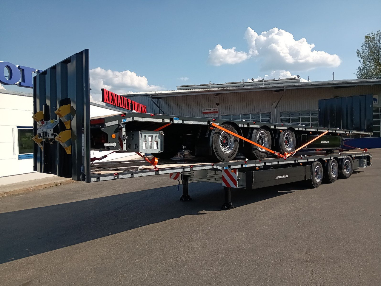Schwarzmüller 3Achs Tele Rampen TwistLock40+2x20"SAF Lenk+Lift - Bortu puspiekabe/ Platforma: foto 2 Schwarzmüller 3Achs Tele Rampen TwistLock40+2x20"SAF Lenk+Lift - Bortu puspiekabe/ Platforma: foto 2