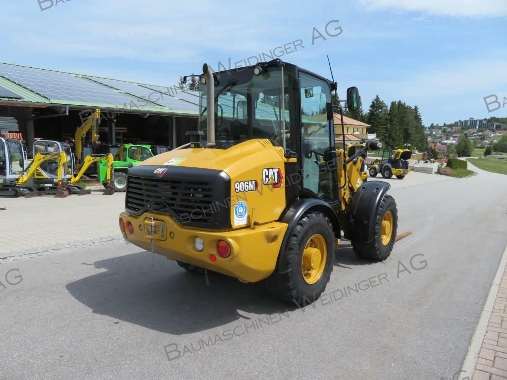 CAT 906M - Riteņu iekrāvējs: foto 3 CAT 906M - Riteņu iekrāvējs: foto 3