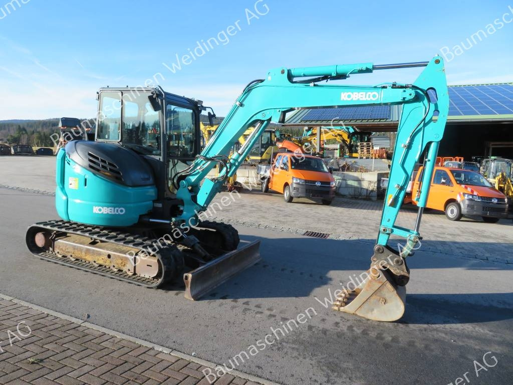 Kobelco SK 55 SRX-6 - Mini-ekskavators: foto 1 Kobelco SK 55 SRX-6 - Mini-ekskavators: foto 1