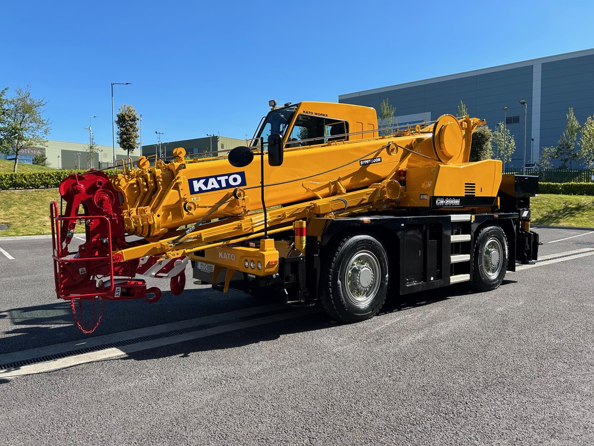 KATO CR-200Ri - 20 Ton City Crane - Like New Consition - Autoceltnis: foto 3 KATO CR-200Ri - 20 Ton City Crane - Like New Consition - Autoceltnis: foto 3
