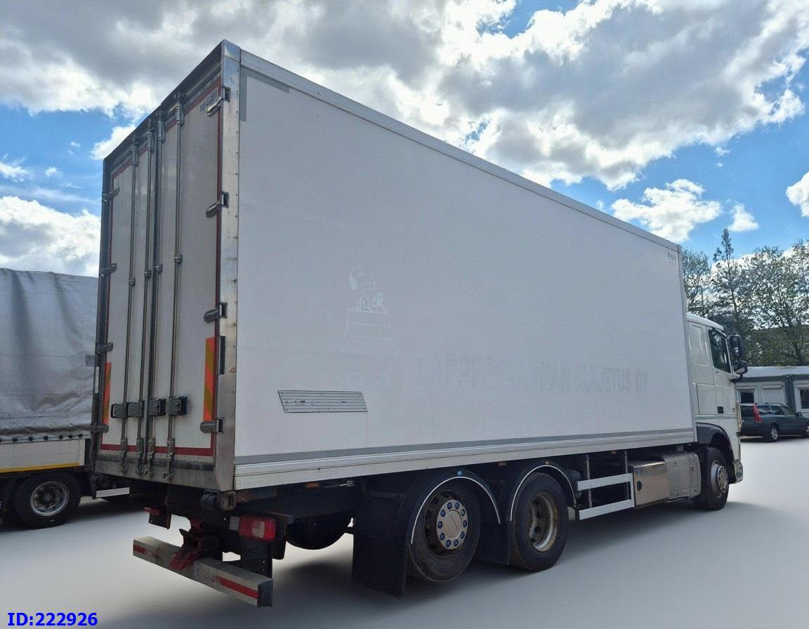 DAF XF 106 440 FAR 6x2 Euro6 - Izometriskais kravas automašīna: foto 5 DAF XF 106 440 FAR 6x2 Euro6 - Izometriskais kravas automašīna: foto 5
