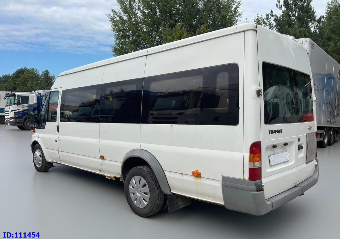 FORD Transit Manual 17-seater - Mikroautobuss, Pasažieru furgons: foto 5 FORD Transit Manual 17-seater - Mikroautobuss, Pasažieru furgons: foto 5