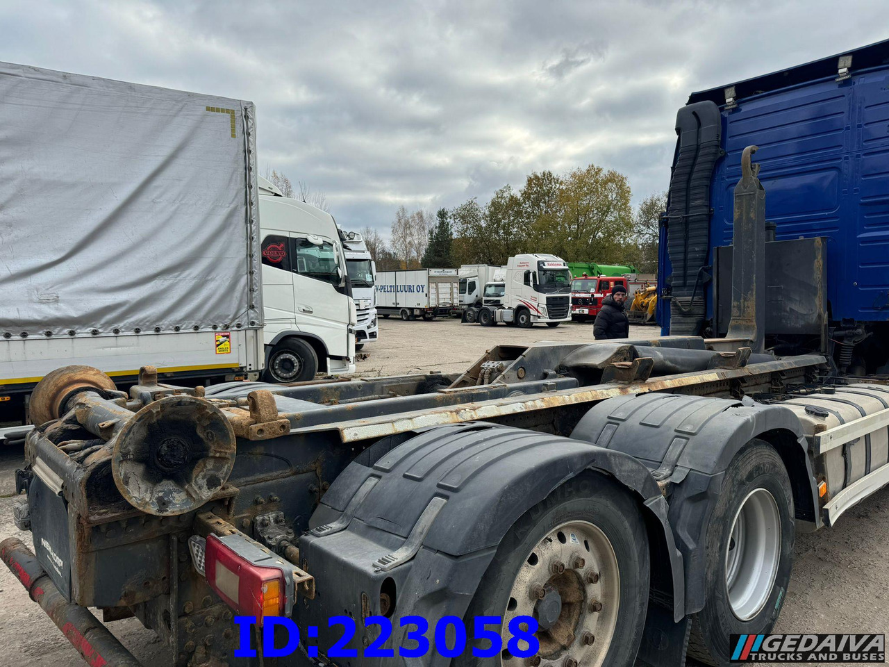 HIAB Multilift XR21S53 - Būvgružu konteineru/ Pacēlāji ar āķi sistēma: foto 5 HIAB Multilift XR21S53 - Būvgružu konteineru/ Pacēlāji ar āķi sistēma: foto 5