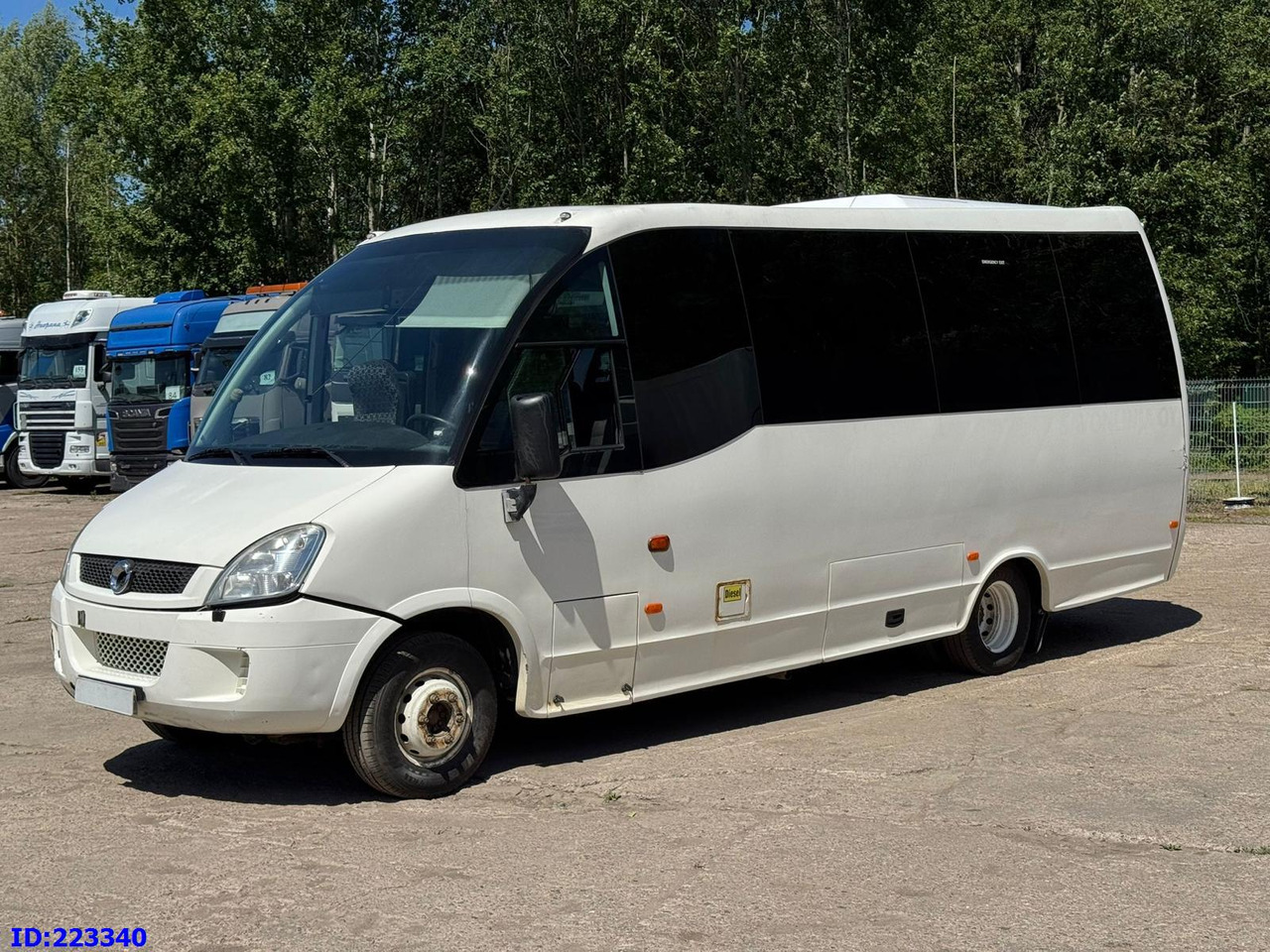 IVECO Wing Euro5 25 places - Starppilsētu autobuss: foto 1 IVECO Wing Euro5 25 places - Starppilsētu autobuss: foto 1