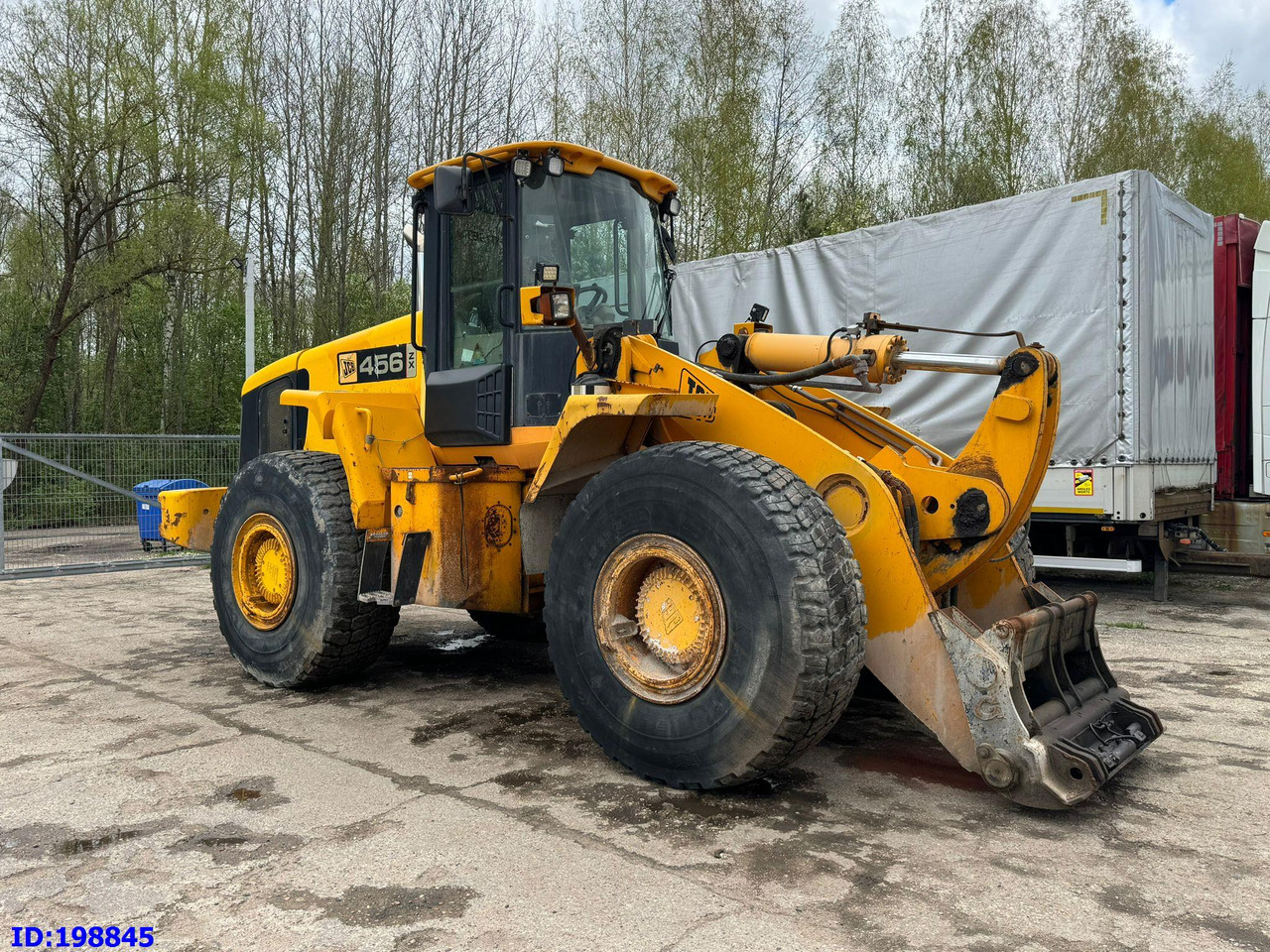 JCB 456 ZX 4x4 / 330 - Riteņu iekrāvējs: foto 1 JCB 456 ZX 4x4 / 330 - Riteņu iekrāvējs: foto 1