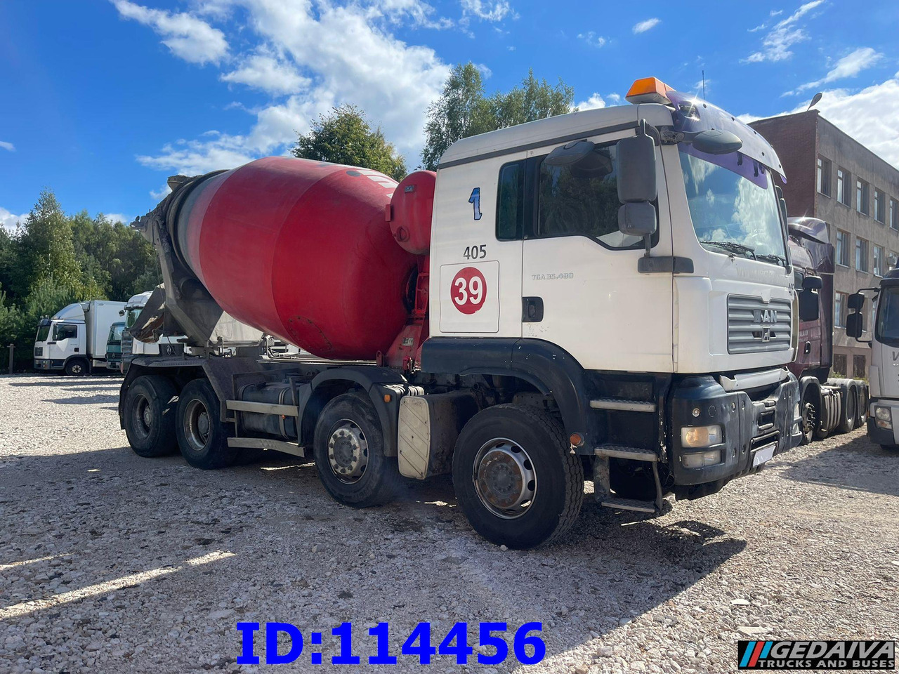 MAN TGA 35.480 8X4 8m3 Manual - Betonvedējs: foto 2 MAN TGA 35.480 8X4 8m3 Manual - Betonvedējs: foto 2