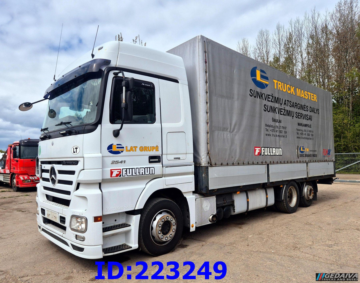 MERCEDES-BENZ Actros 2541 6x2 Retarder Euro5 - Kravas automašīna ar tentu: foto 1 MERCEDES-BENZ Actros 2541 6x2 Retarder Euro5 - Kravas automašīna ar tentu: foto 1