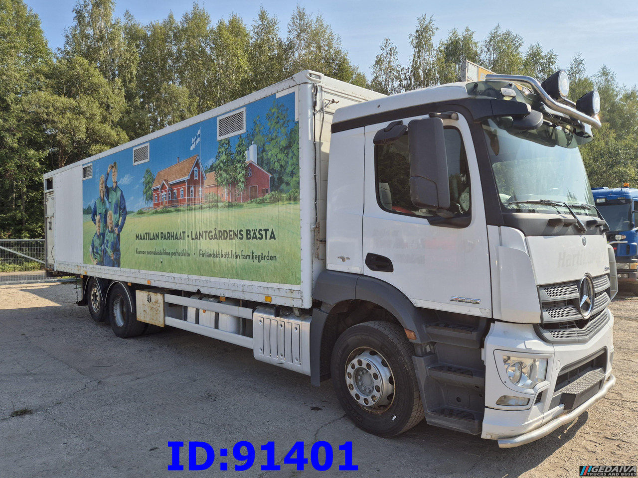 MERCEDES-BENZ Antos 2532 - 6x2 - Euro 6 - Animal transport - Kravas automašīna dzīvnieku pārvadāšanai: foto 4 MERCEDES-BENZ Antos 2532 - 6x2 - Euro 6 - Animal transport - Kravas automašīna dzīvnieku pārvadāšanai: foto 4