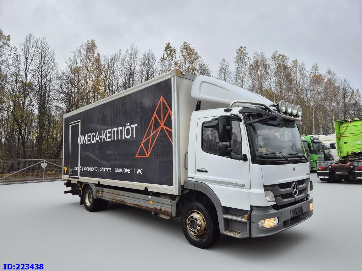 MERCEDES-BENZ Atego 1222 - Kravas automašīna ar slēgto virsbūvi: foto 4 MERCEDES-BENZ Atego 1222 - Kravas automašīna ar slēgto virsbūvi: foto 4