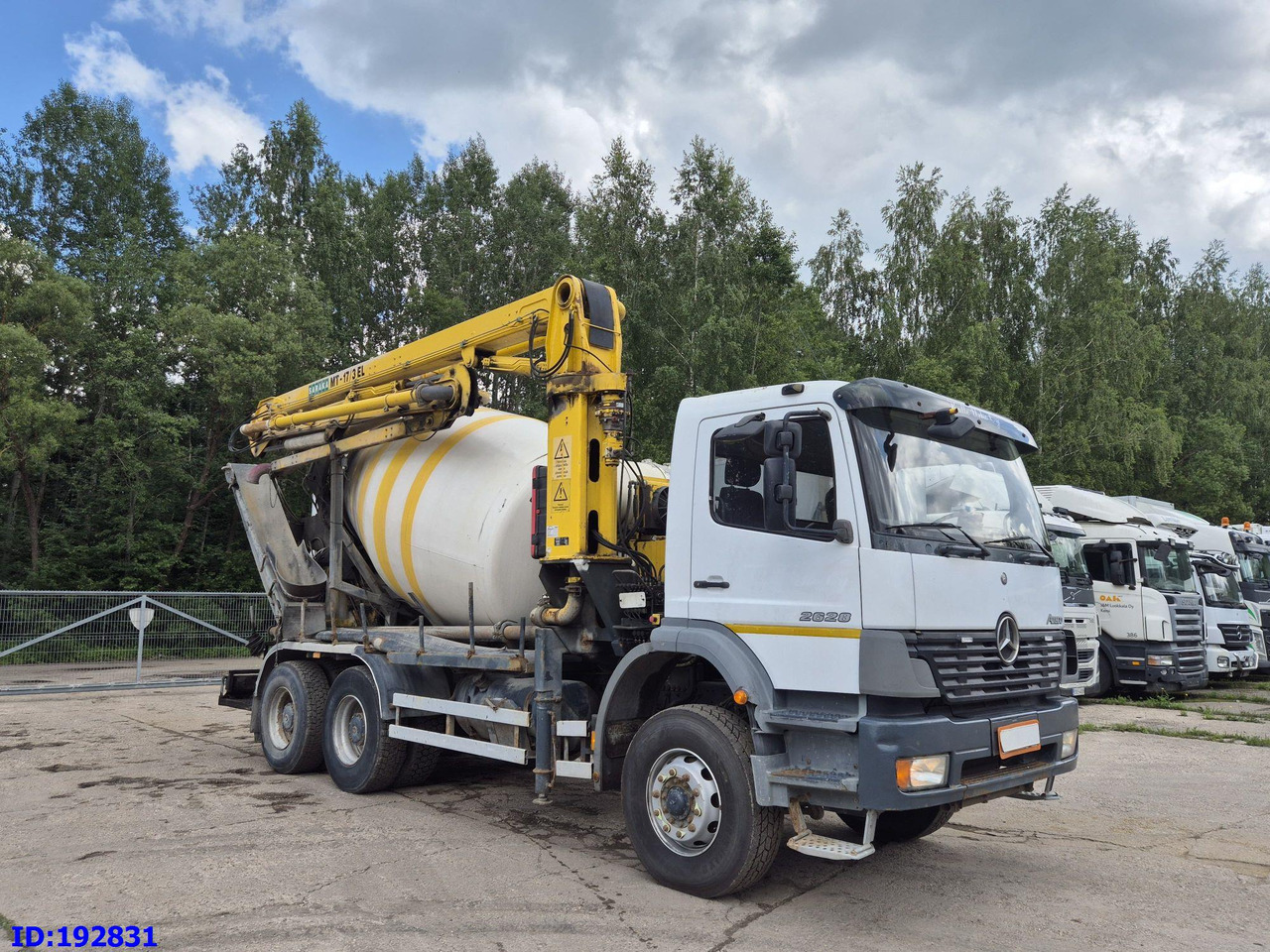 MERCEDES-BENZ Atego 2628 6x4 Schwing 17m 9m3 - Betona sūknis: foto 4 MERCEDES-BENZ Atego 2628 6x4 Schwing 17m 9m3 - Betona sūknis: foto 4