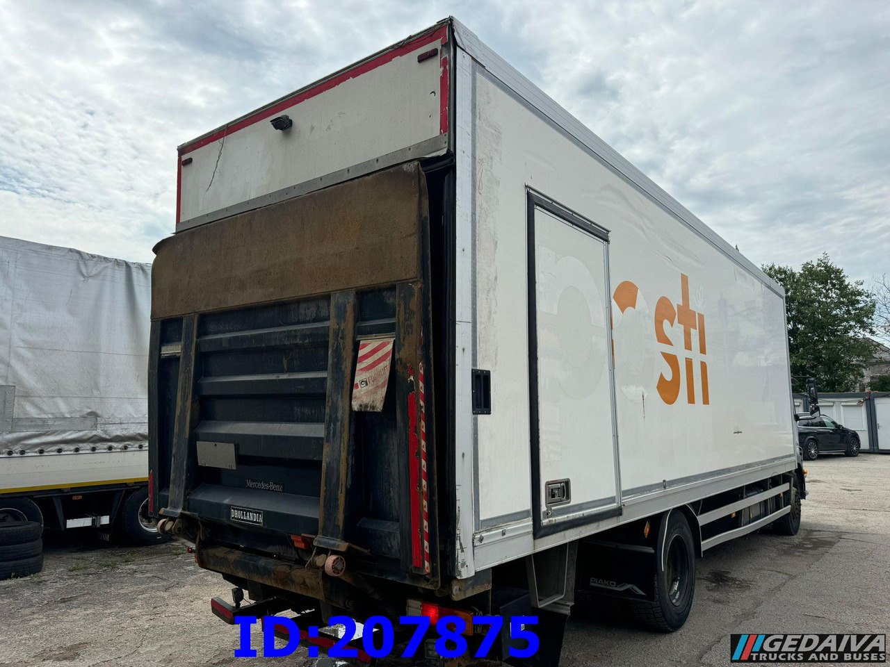 MERCEDES-BENZ Axor 1829 - Euro5 - Manual - Izometriskais kravas automašīna: foto 3 MERCEDES-BENZ Axor 1829 - Euro5 - Manual - Izometriskais kravas automašīna: foto 3