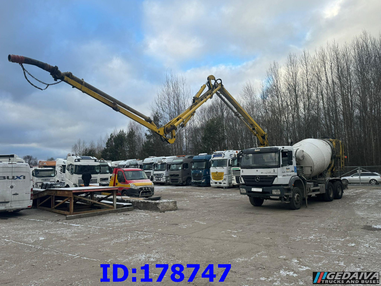 MERCEDES-BENZ Axor 2633 6x4 Schwing 750 - Betona sūknis: foto 1 MERCEDES-BENZ Axor 2633 6x4 Schwing 750 - Betona sūknis: foto 1