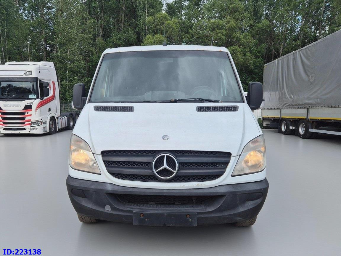 MERCEDES-BENZ Sprinter 213 - Euro5 - Mikroautobuss, Pasažieru furgons: foto 2 MERCEDES-BENZ Sprinter 213 - Euro5 - Mikroautobuss, Pasažieru furgons: foto 2