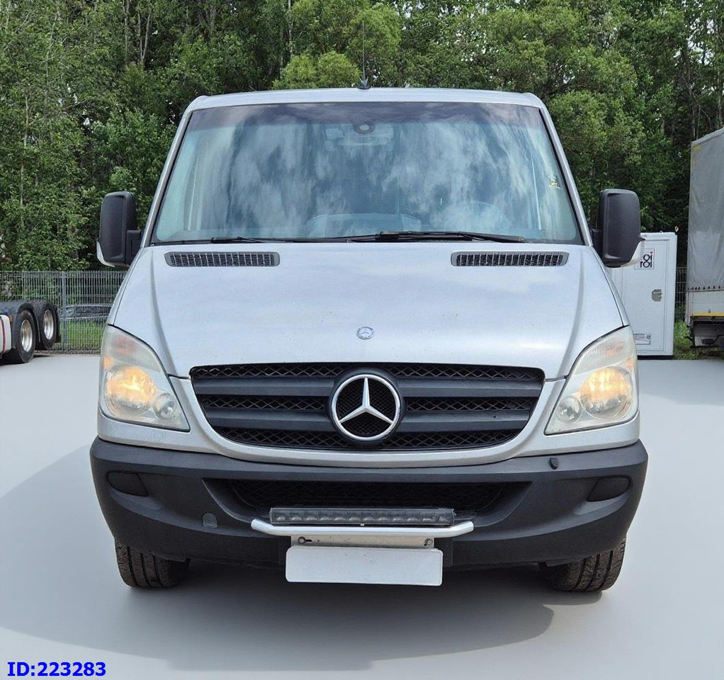 MERCEDES-BENZ Sprinter 313 - Kasten VIP -Euro5 - Mikroautobuss, Pasažieru furgons: foto 2 MERCEDES-BENZ Sprinter 313 - Kasten VIP -Euro5 - Mikroautobuss, Pasažieru furgons: foto 2