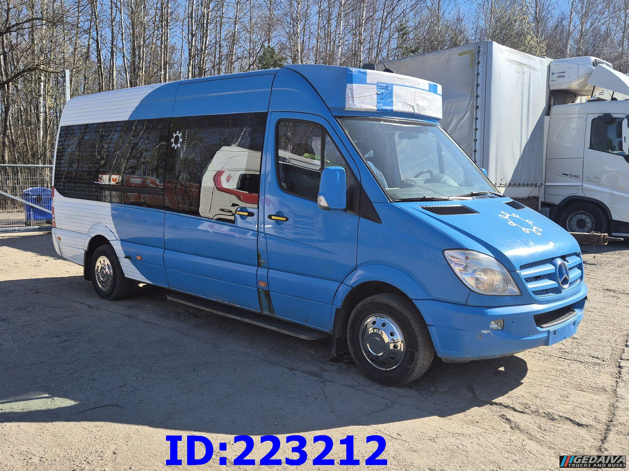 MERCEDES-BENZ Sprinter 316 VIP Euro5 - Starppilsētu autobuss: foto 1 MERCEDES-BENZ Sprinter 316 VIP Euro5 - Starppilsētu autobuss: foto 1