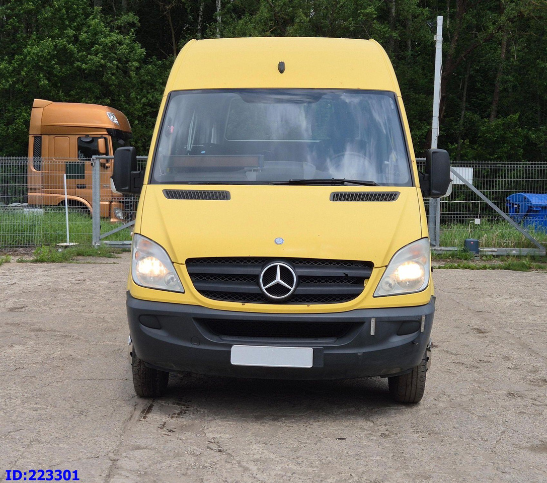 MERCEDES-BENZ Sprinter 515 TRANSFER 23 PLACES - Starppilsētu autobuss: foto 2 MERCEDES-BENZ Sprinter 515 TRANSFER 23 PLACES - Starppilsētu autobuss: foto 2