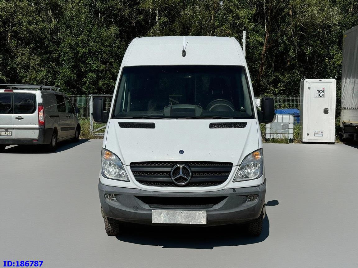 MERCEDES-BENZ Sprinter 516 - 17-seater - Euro5 - Mikroautobuss, Pasažieru furgons: foto 2 MERCEDES-BENZ Sprinter 516 - 17-seater - Euro5 - Mikroautobuss, Pasažieru furgons: foto 2