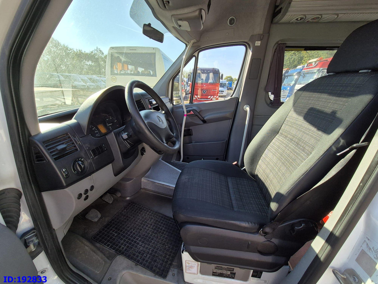 Starppilsētu autobuss MERCEDES-BENZ Sprinter 516 20-Seats Euro6: foto 10