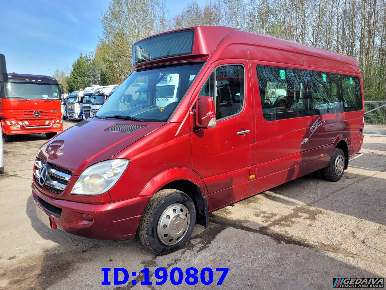MERCEDES-BENZ Sprinter 516 City35 Euro5 22 Place - Pilsētas autobuss: foto 4 MERCEDES-BENZ Sprinter 516 City35 Euro5 22 Place - Pilsētas autobuss: foto 4