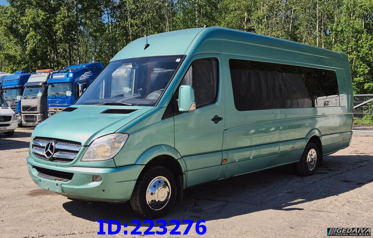MERCEDES-BENZ Sprinter 516 - VIP - 23 Places - Starppilsētu autobuss: foto 1 MERCEDES-BENZ Sprinter 516 - VIP - 23 Places - Starppilsētu autobuss: foto 1