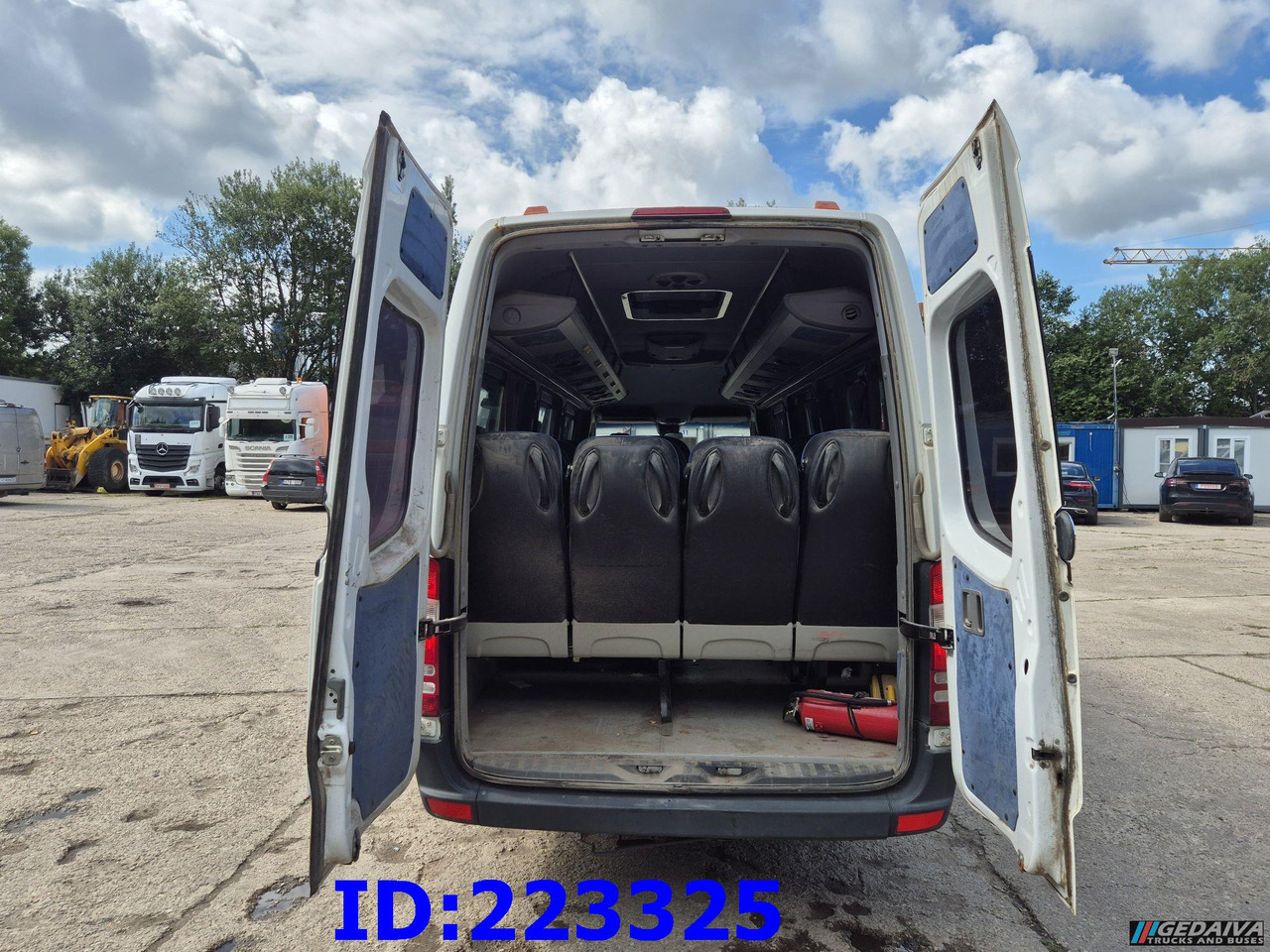 MERCEDES-BENZ Sprinter 516 XXL 24 places Euro6 - Starppilsētu autobuss: foto 5 MERCEDES-BENZ Sprinter 516 XXL 24 places Euro6 - Starppilsētu autobuss: foto 5