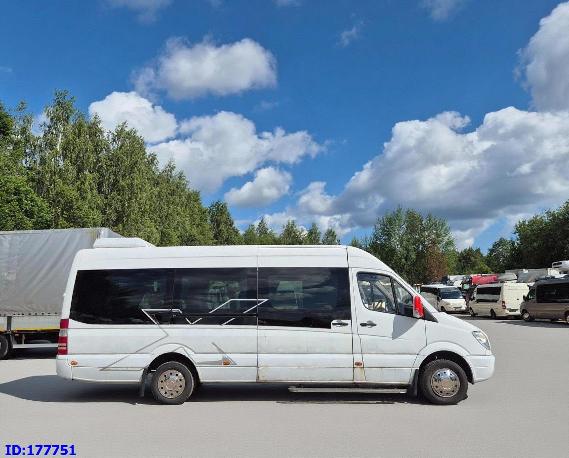 MERCEDES-BENZ Sprinter 518 - VIP - 17-seater - Mikroautobuss, Pasažieru furgons: foto 5 MERCEDES-BENZ Sprinter 518 - VIP - 17-seater - Mikroautobuss, Pasažieru furgons: foto 5