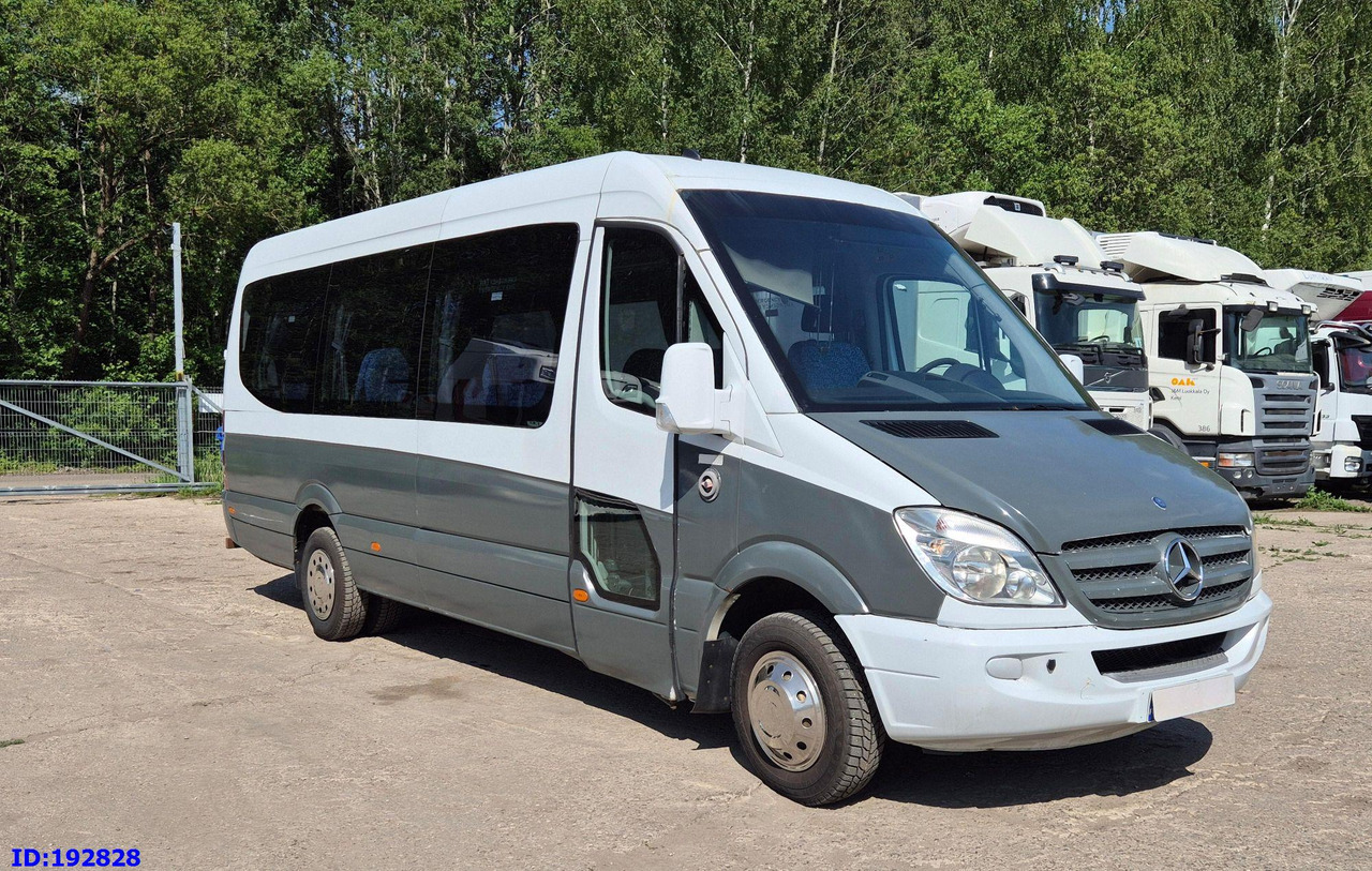 MERCEDES-BENZ Sprinter 519 - 17 place - Euro5 - Starppilsētu autobuss: foto 4 MERCEDES-BENZ Sprinter 519 - 17 place - Euro5 - Starppilsētu autobuss: foto 4