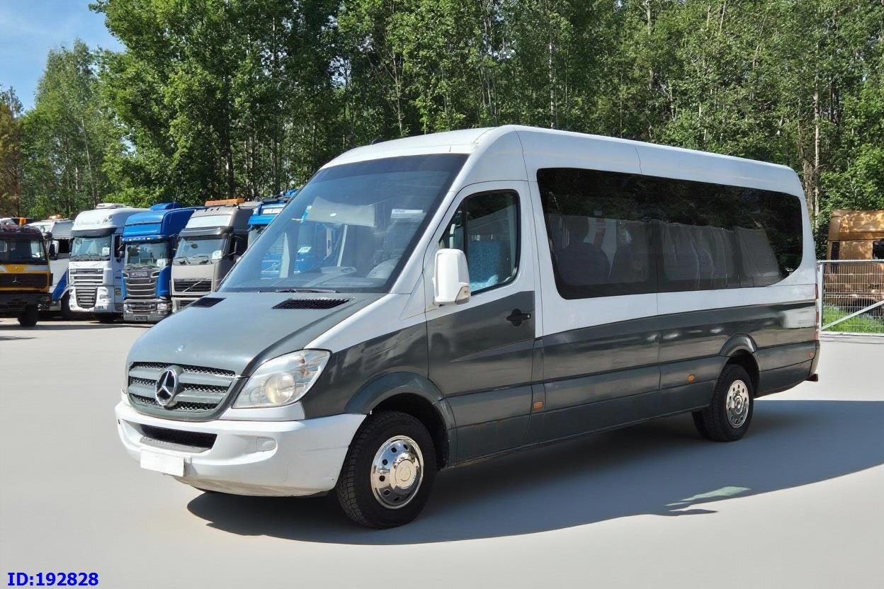 MERCEDES-BENZ Sprinter 519 - 17 place - Euro5 - Mikroautobuss, Pasažieru furgons: foto 1 MERCEDES-BENZ Sprinter 519 - 17 place - Euro5 - Mikroautobuss, Pasažieru furgons: foto 1