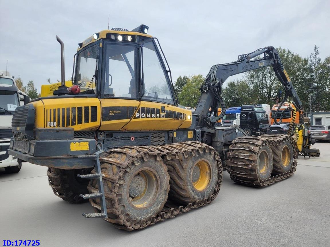 PONSSE FOX 8W - Harvesters: foto 5 PONSSE FOX 8W - Harvesters: foto 5