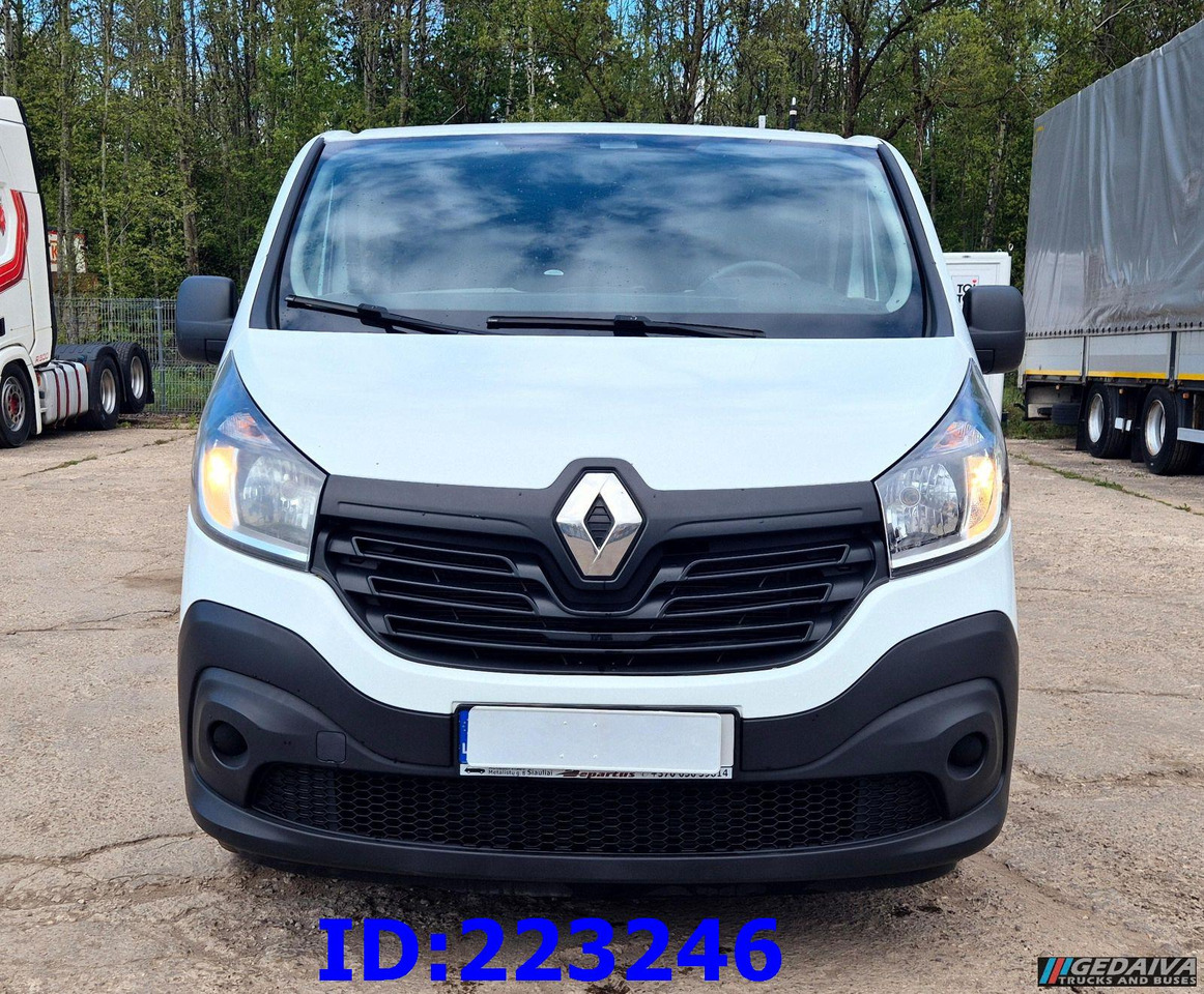 RENAULT Trafic Euro6 - Kravas-pasažieru furgons: foto 2 RENAULT Trafic Euro6 - Kravas-pasažieru furgons: foto 2
