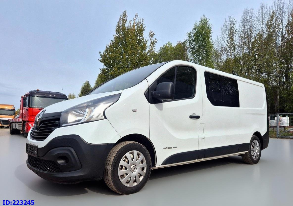 RENAULT Trafic Euro6 - Kravas-pasažieru furgons: foto 4 RENAULT Trafic Euro6 - Kravas-pasažieru furgons: foto 4