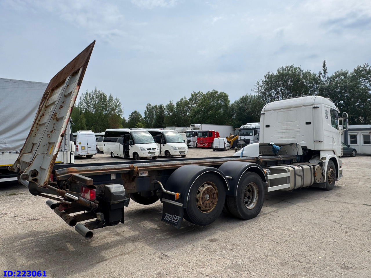 SCANIA R480 6X2 3 Pedals - Šasija kravas automašīna: foto 5 SCANIA R480 6X2 3 Pedals - Šasija kravas automašīna: foto 5