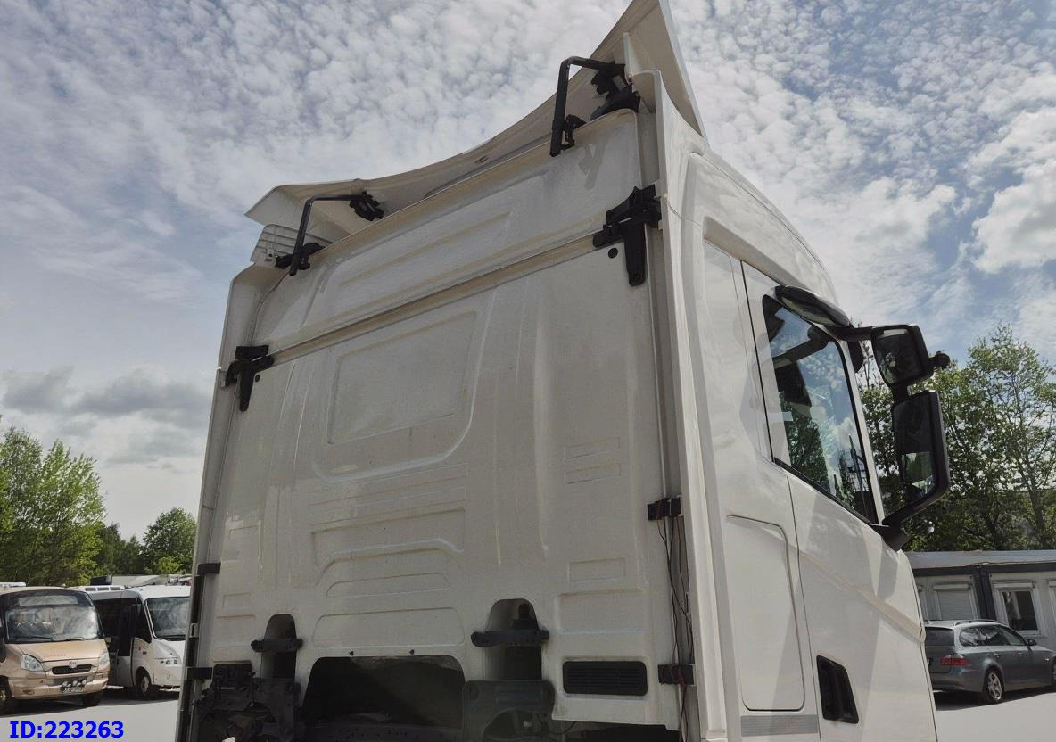 SCANIA R540 6x2 Retarder - Šasija kravas automašīna: foto 5 SCANIA R540 6x2 Retarder - Šasija kravas automašīna: foto 5